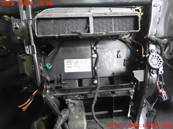 2UPJ-9232986081]アウディ・A5 カブリオレ(8FCALF)エバポレーター1 中古_2