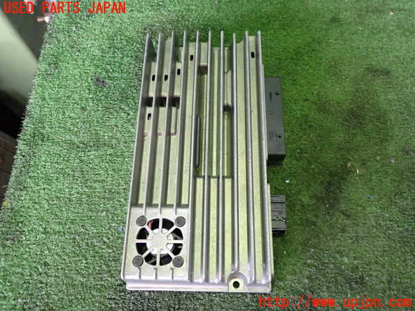 2UPJ-9232986525]アウディ・A5 カブリオレ(8FCALF)アンプ 中古_2