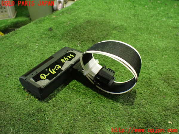 2UPJ-9232986381]アウディ・A5 カブリオレ(8FCALF)センサー1 中古_2