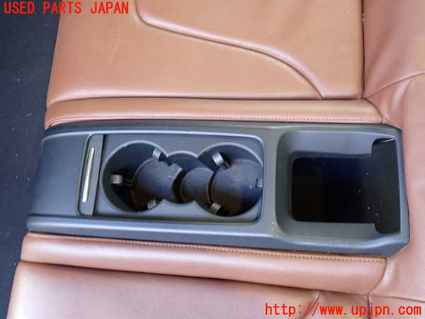 2UPJ-9232987385]アウディ・A5 カブリオレ(8FCALF)リアシート 中古_4