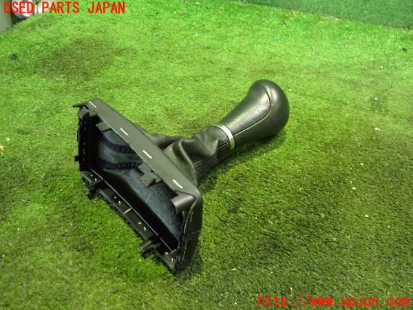 2UPJ-9232987570]アウディ・A5 カブリオレ(8FCALF)シフトノブ 中古_2