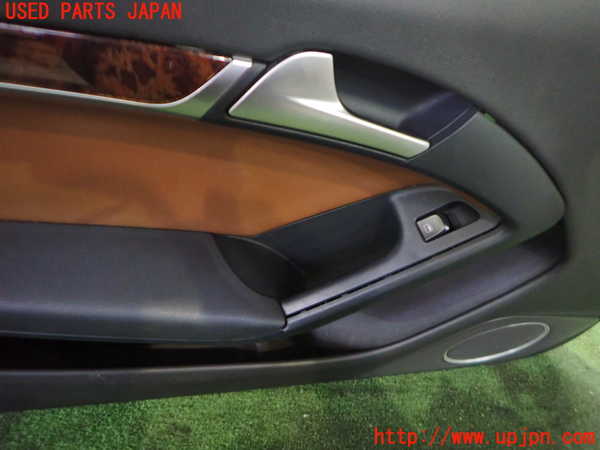 2UPJ-9232981264]アウディ・A5 カブリオレ(8FCALF)左前ドア内張り 中古_2