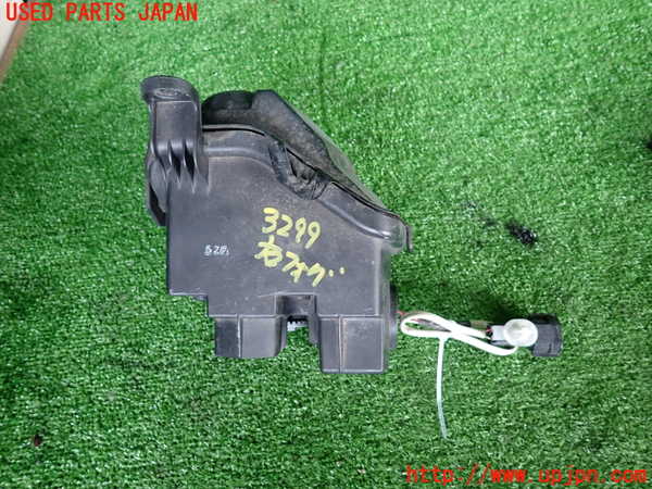 2UPJ-9232991180]レクサス・RC300h(AVC10)右フォグ (ジャンク品) 中古_3