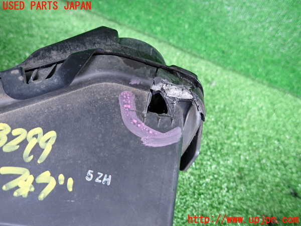 2UPJ-9232991182]レクサス・RC300h(AVC10)左フォグ (ジャンク品) 中古_4