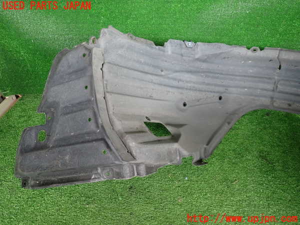 2UPJ-9232991092]レクサス・RC300h(AVC10)左前フェンダーライナー 中古_5