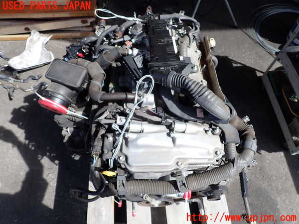 2UPJ-9232992010]レクサス・RC300h(AVC10)エンジン 2AR-FSE 中古_4