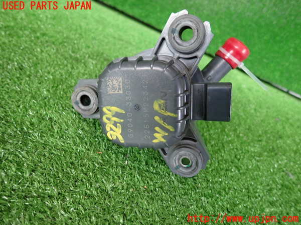 2UPJ-9232992110]レクサス・RC300h(AVC10)ウォーターポンプ 中古_3