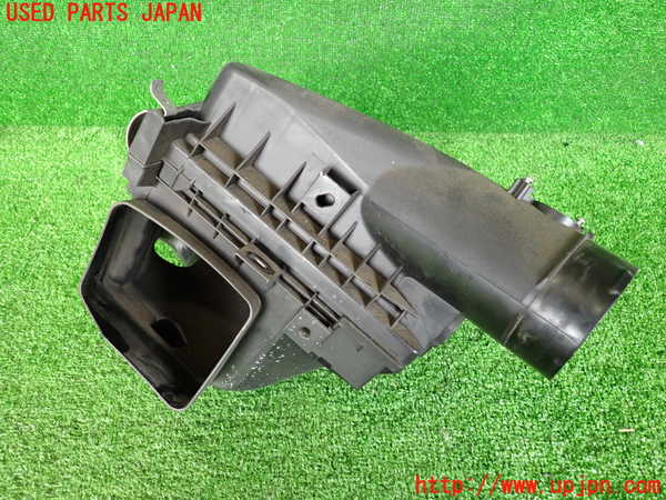 2UPJ-9232992560]レクサス・RC300h(AVC10)エアクリーナーボックス 中古_3