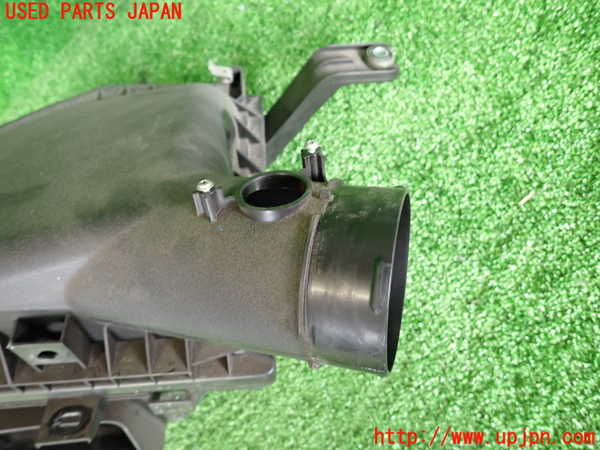 2UPJ-9232992560]レクサス・RC300h(AVC10)エアクリーナーボックス 中古_4