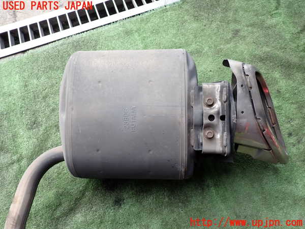 2UPJ-9232992672]レクサス・RC300h(AVC10)リアマフラー2 中古_4