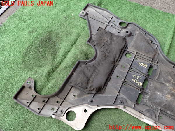 2UPJ-9232991721]レクサス・RC300h(AVC10)アンダーカバー1 中古_3