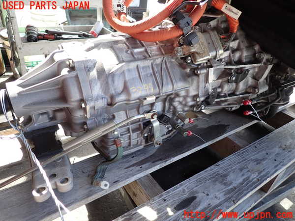 2UPJ-9232993010]レクサス・RC300h(AVC10)ミッション AT 2AR-FSE 中古_2