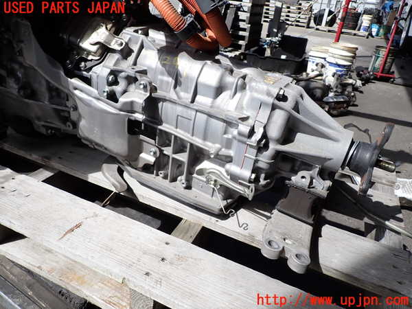 2UPJ-9232993010]レクサス・RC300h(AVC10)ミッション AT 2AR-FSE 中古_3