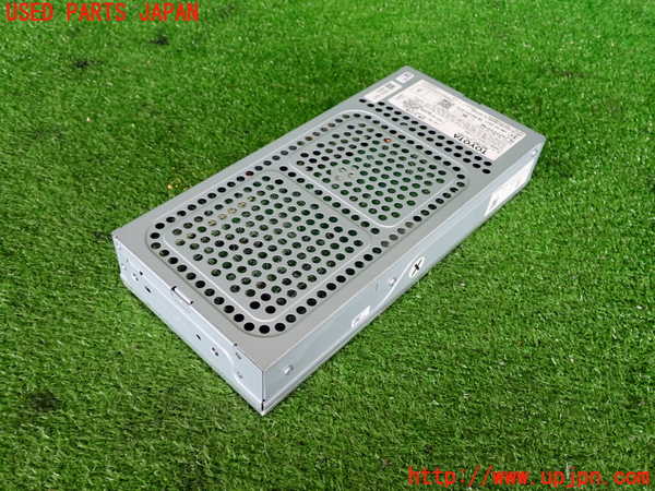 2UPJ-9232996525]レクサス・RC300h(AVC10)アンプ 中古_2