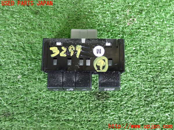 2UPJ-9232996309]レクサス・RC300h(AVC10)スイッチ4 (ODO TRIP) 中古_2