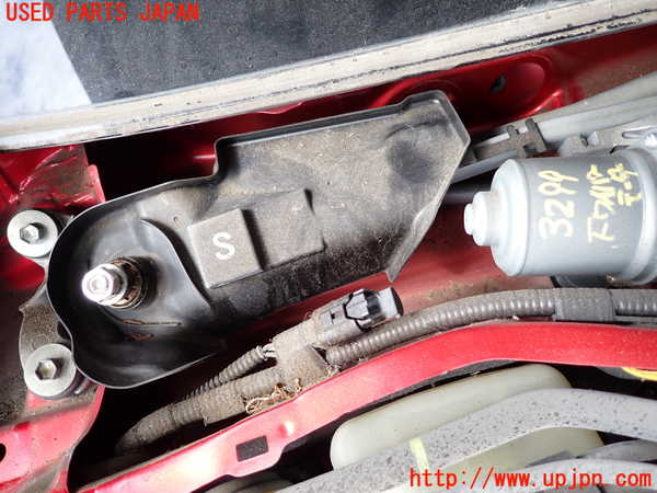 2UPJ-9232996770]レクサス・RC300h(AVC10)フロントワイパーモーター 中古_3