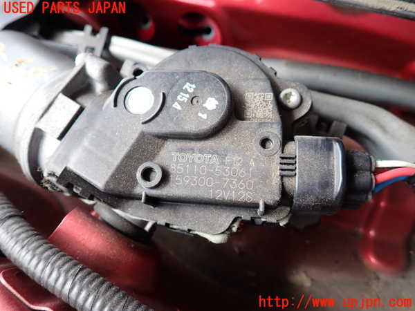 2UPJ-9232996770]レクサス・RC300h(AVC10)フロントワイパーモーター 中古_4
