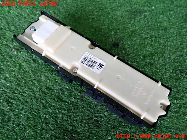 2UPJ-9232996240]レクサス・RC300h(AVC10)右前パワーウィンドウスイッチ 中古_2