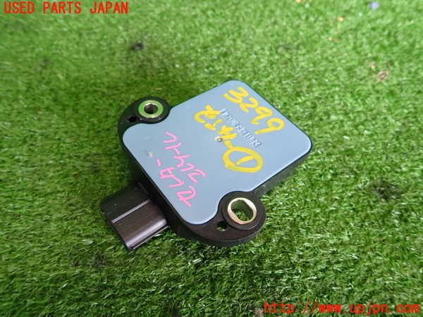 2UPJ-9232996381]レクサス・RC300h(AVC10)センサー1 中古_2