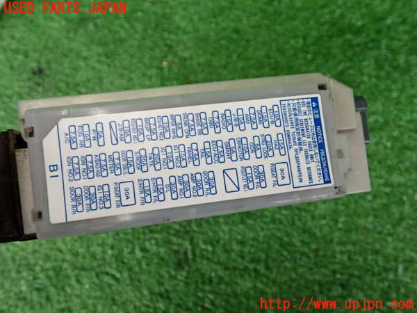 2UPJ-9232996742]レクサス・RC300h(AVC10)ヒューズボックス2 中古_3
