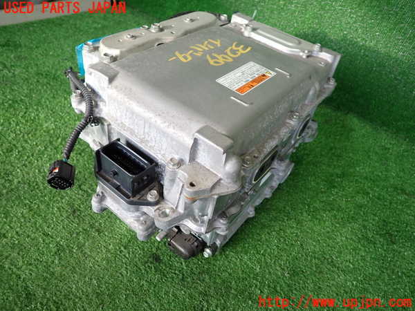 2UPJ-9232996916]レクサス・RC300h(AVC10)インバーターコンバーター 中古_2