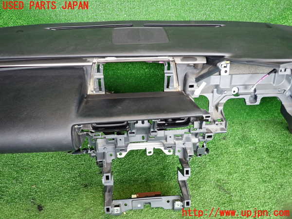2UPJ-9232997505]レクサス・RC300h(AVC10)ダッシュボード 中古_4