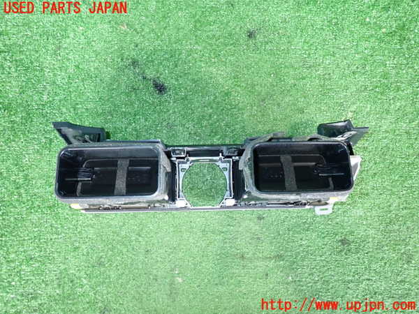 2UPJ-9232997528]レクサス・RC300h(AVC10)エアコン吹き出し口3 (真中) 中古_3