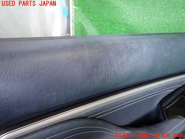 2UPJ-9232991264]レクサス・RC300h(AVC10)左前ドア内張り 中古_4