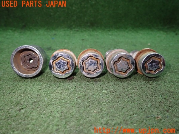 3UPJ=9233000001]ベンツ CLS350(218359 C218)社外 ホイールロックボルト M14×P1.5 中古_3