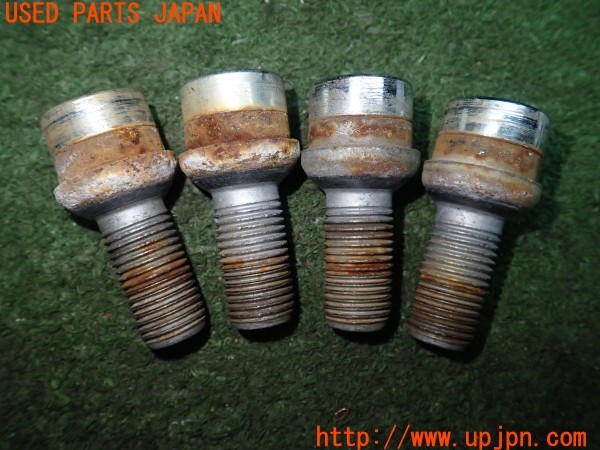 3UPJ=9233000001]ベンツ CLS350(218359 C218)社外 ホイールロックボルト M14×P1.5 中古_4