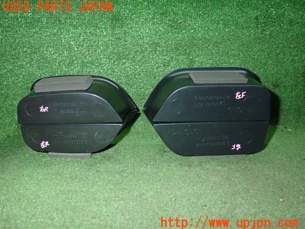 3UPJ=9233000652]ベンツ CLS350(218359 C218)社外 ドアハンドルポケット ドアポケット 小物入れ 収納ボックス 中古_5