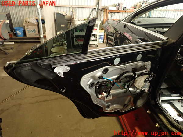 2UPJ-9233001320]ベンツ CLS350(218359)(218)左後ドア 中古(43R-001026 M251)_4