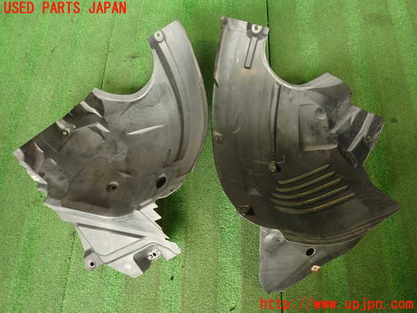 2UPJ-9233001092]ベンツ CLS350(218359)(218)左前フェンダーライナー 中古_2