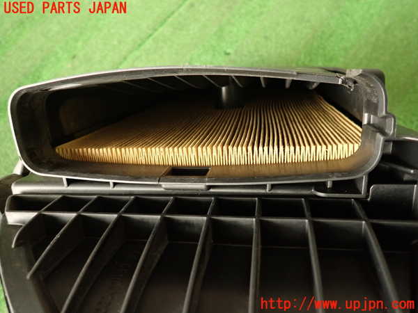 2UPJ-9233002560]ベンツ CLS350(218359)(218)エアクリーナーボックス (ジャンク品) 中古_5