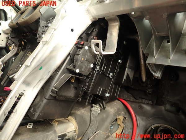 2UPJ-9233006081]ベンツ CLS350(218359)(218)エバポレーター1 中古_3
