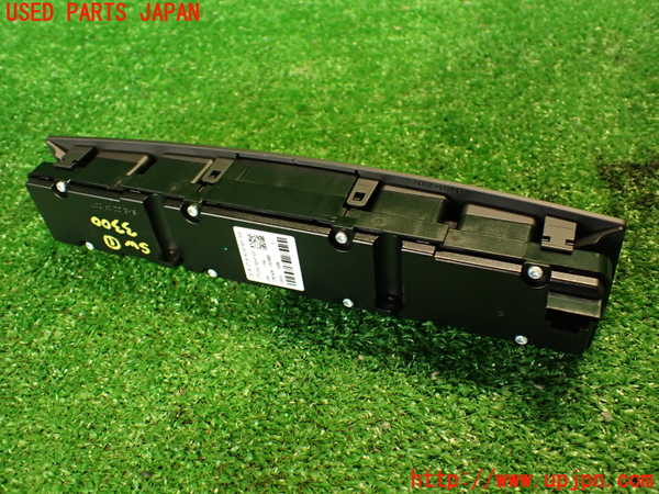 2UPJ-9233006306]ベンツ CLS350(218359)(218)スイッチ1 (ハザード、シート空調、ソナーOFF他) 中古_3