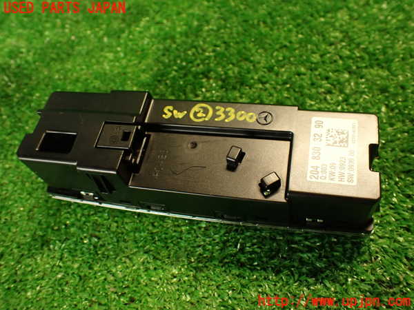 2UPJ-9233006307]ベンツ CLS350(218359)(218)スイッチ2 (エアコン) 中古_3