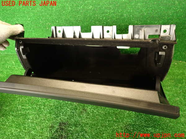 2UPJ-9233007516]ベンツ CLS350(218359)(218)グローブボックス1 中古_3