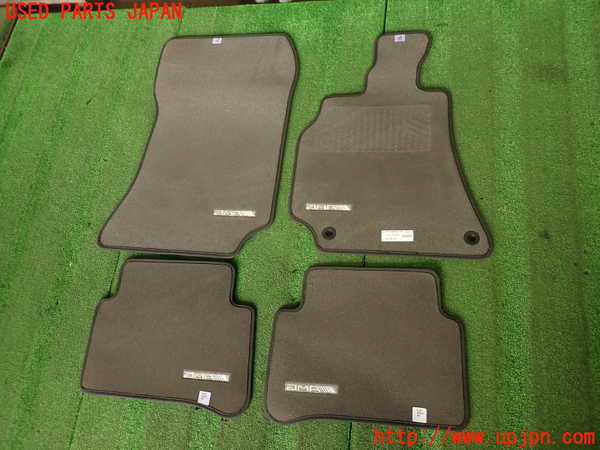 2UPJ-9233007800]ベンツ CLS350(218359)(218)フロアマット 中古_5