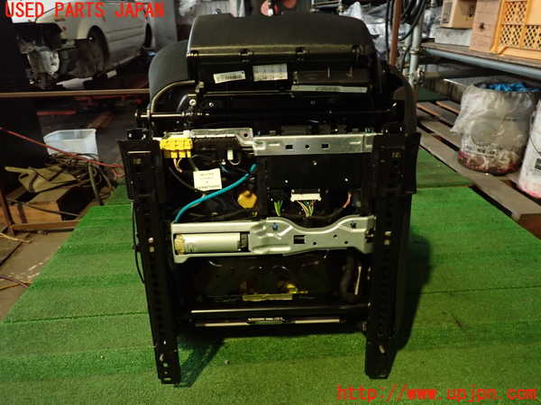 2UPJ-9233007065]ベンツ CLS350(218359)(218)助手席シート 中古_5