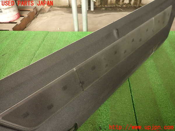 2UPJ-9233007761]ベンツ CLS350(218359)(218)トノカバー1 中古_3
