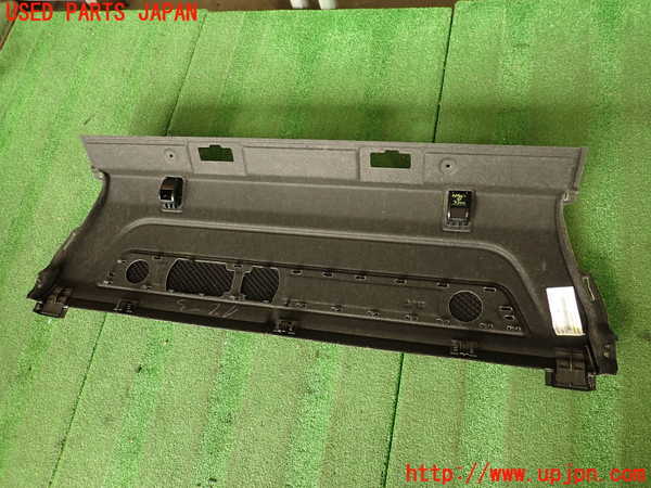 2UPJ-9233007761]ベンツ CLS350(218359)(218)トノカバー1 中古_4