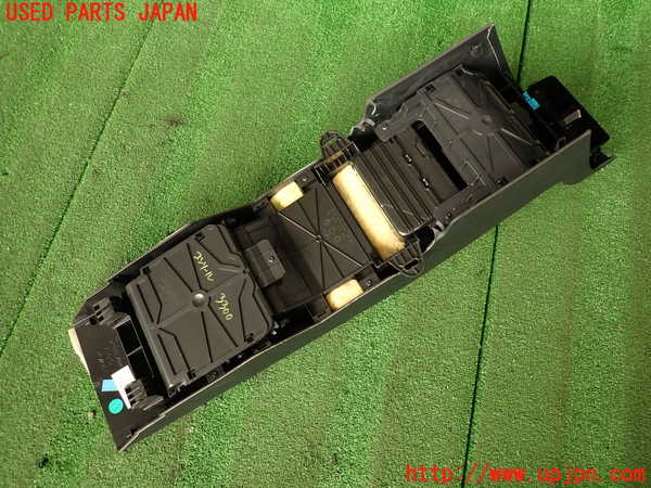 2UPJ-9233007549]ベンツ CLS350(218359)(218)コンソール 中古_5