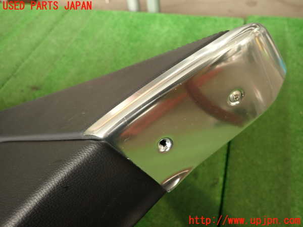 2UPJ-9233001294]ベンツ CLS350(218359)(218)右後ドア内張り 中古_3