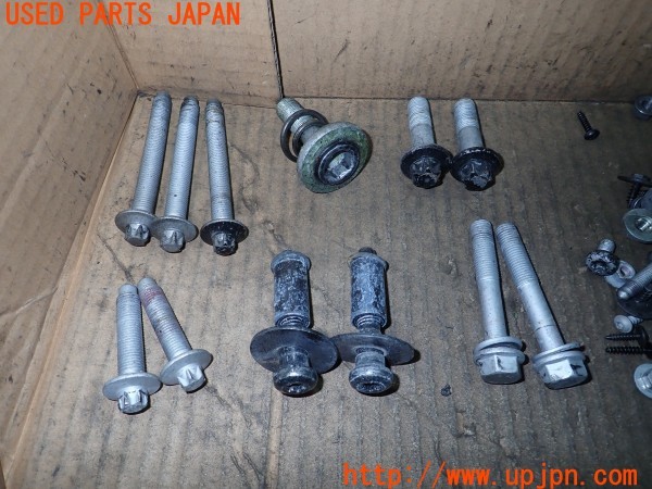 3UPJ=9233010720]BMW ミニ(MINI)クーパー (XR15M F56)ネジ・ナット・ステー類 セット ジャンク_2