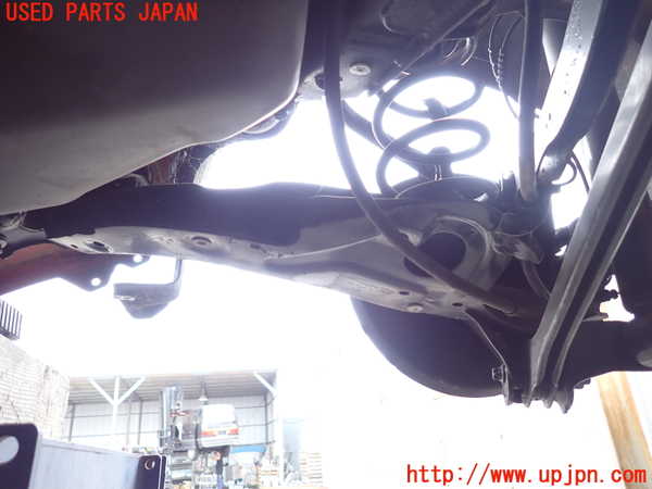 2UPJ-9233014300]BMW ミニ(MINI)クーパー F56(XR15M)右リアナックルハブ 中古_2