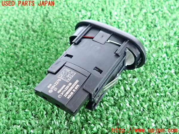 2UPJ-9233016290]BMW ミニ(MINI)クーパー F56(XR15M)ハザードスイッチ 中古_2