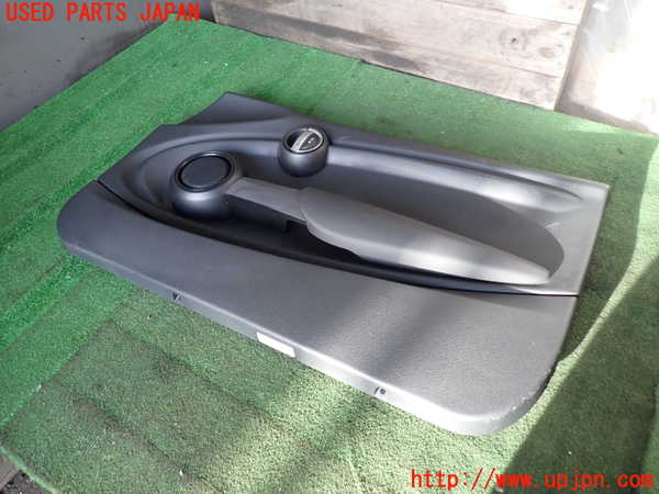 2UPJ-9233011234]BMW ミニ(MINI)クーパー F56(XR15M)右前ドア内張り 中古_2