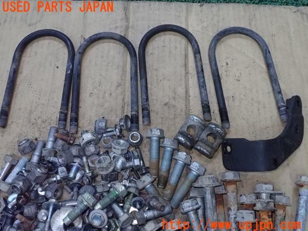 3UPJ=9233020720]キャラバンバン(VW2E26)ネジ・ナット・ステー類 セット ジャンク_2