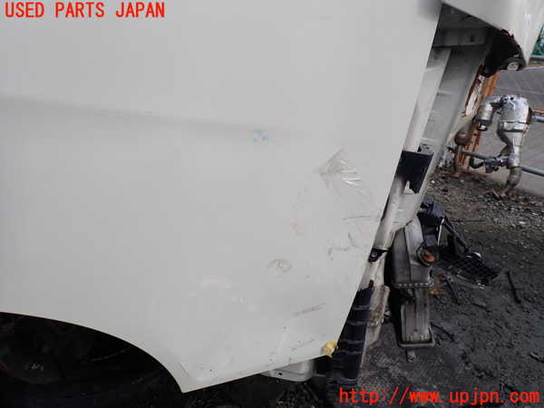 1UPJ-9233021230]NV350 キャラバン バン(VW2E26)右前ドア ジャンク部品取り_3